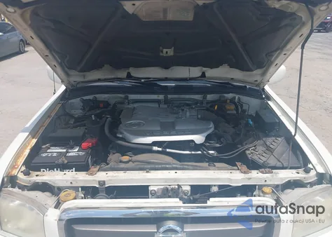 2003 Nissan Pathfinder Le from USA, damaged, VIN JN8DR09Y93W826982